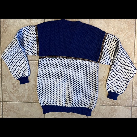 Classic Norwegian Ski Sweater Handmade - Picture 2 of 5